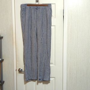 Old Navy linen blend wide leg pants. Sz L tall. Blue and white striped.